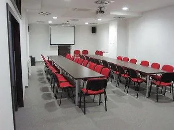 Gaudio 3*